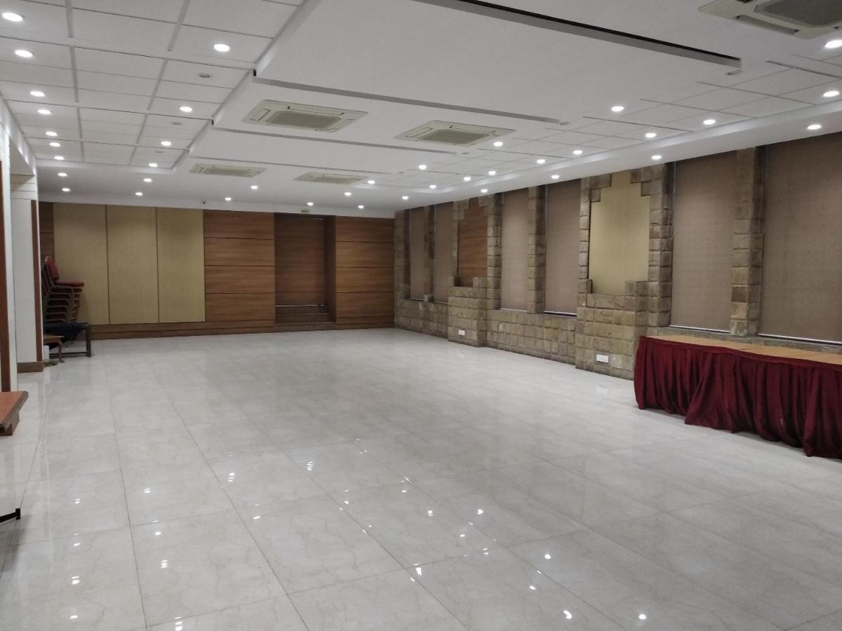 Chryso Hotels Pvt Ltd Ankleshwar エクステリア 写真