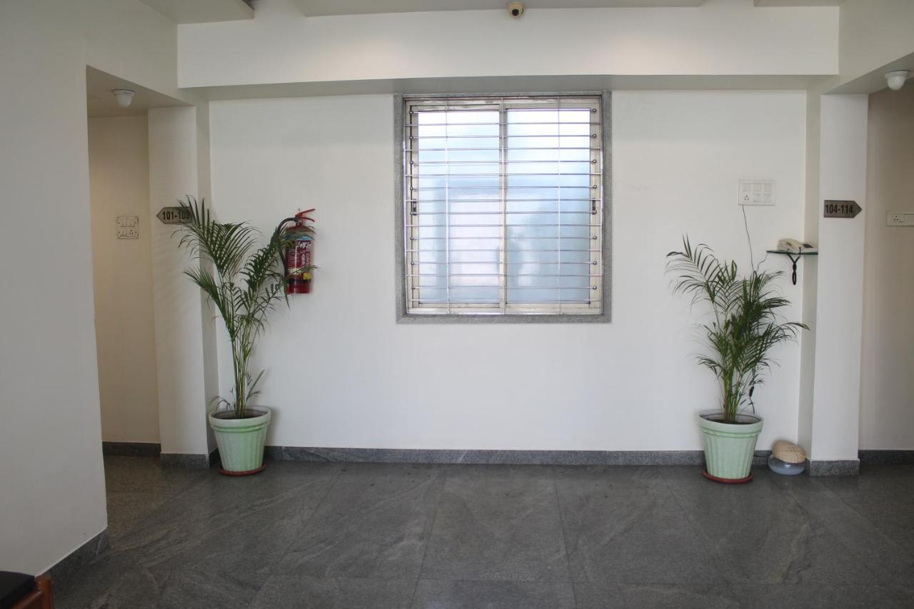 Chryso Hotels Pvt Ltd Ankleshwar エクステリア 写真