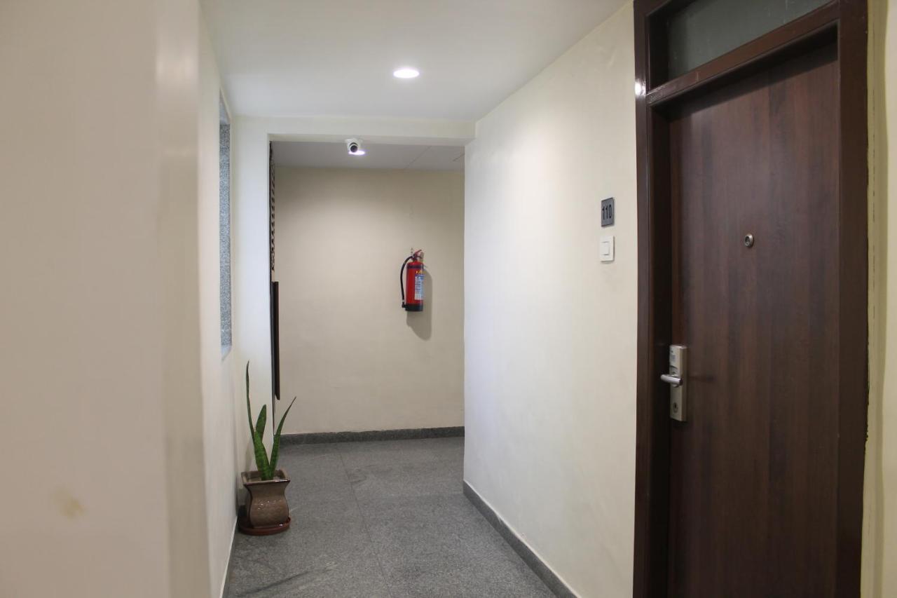 Chryso Hotels Pvt Ltd Ankleshwar エクステリア 写真