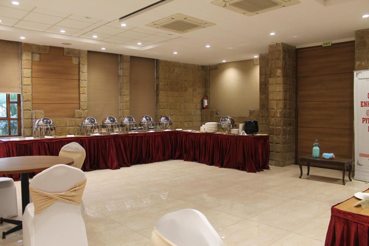 Chryso Hotels Pvt Ltd Ankleshwar エクステリア 写真